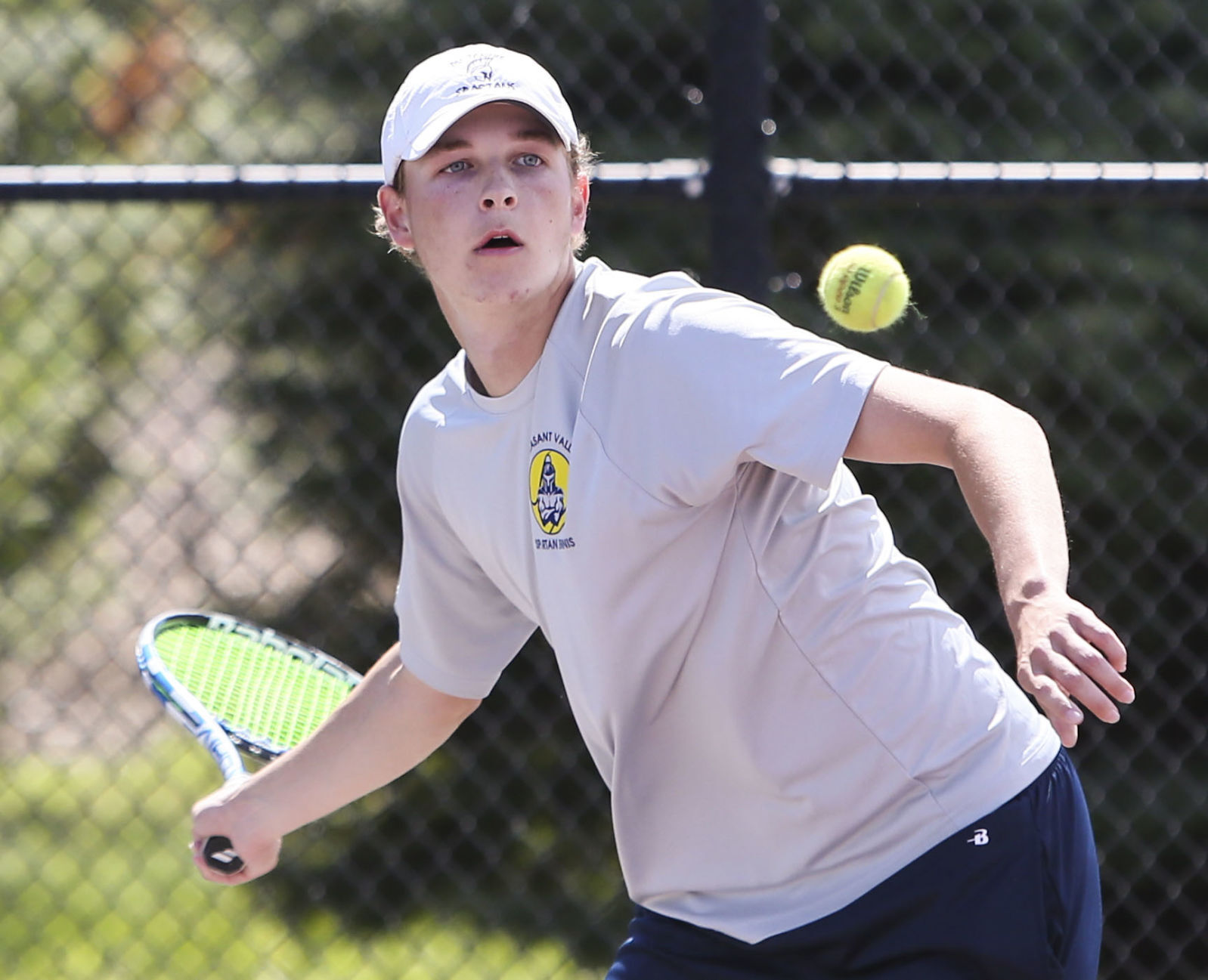 050721-qc-spt-mac boys-tennis-11.JPG